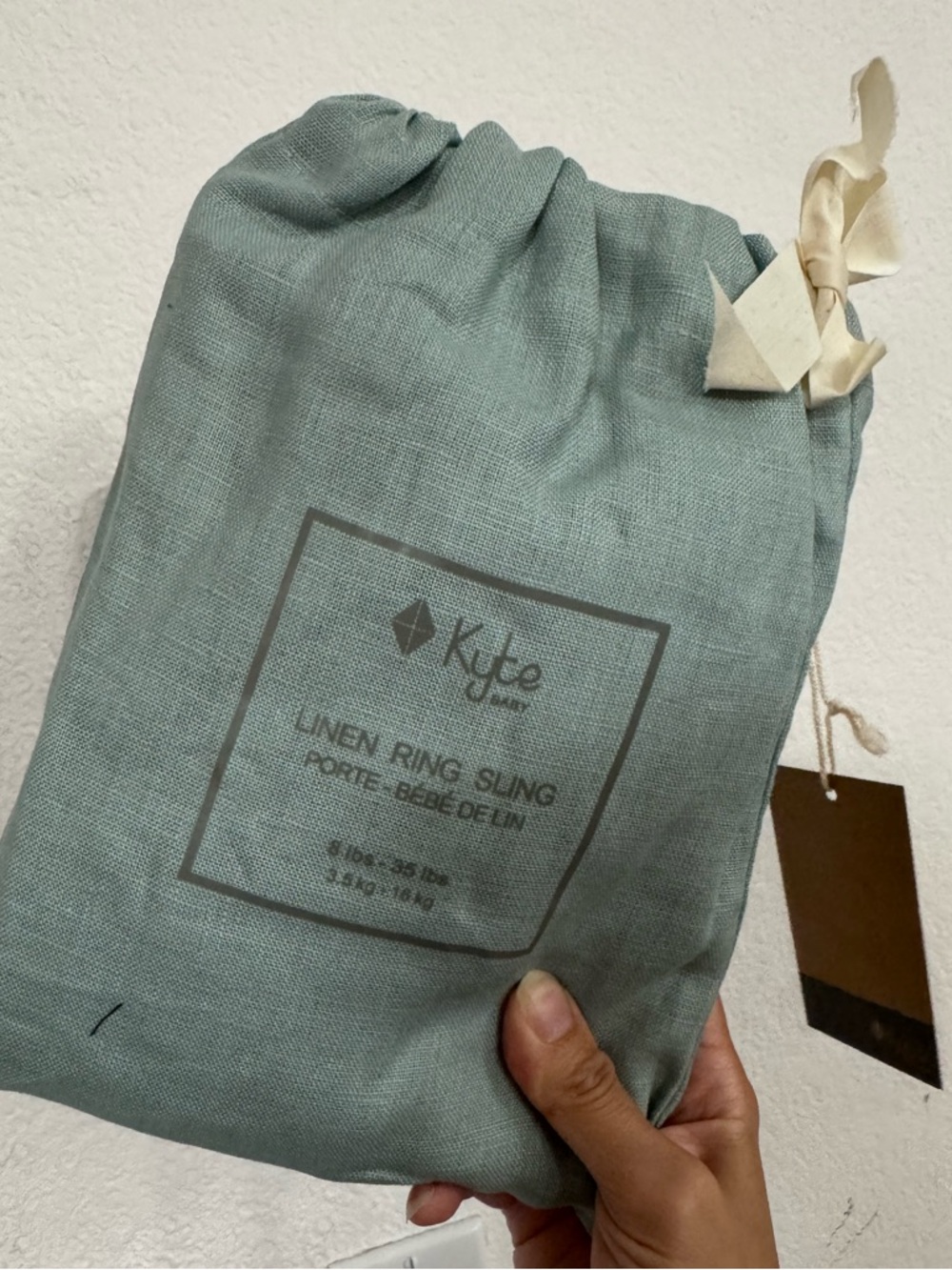 BRAND NEW WITH TAGS KYTE BABY LINEN RING SLING